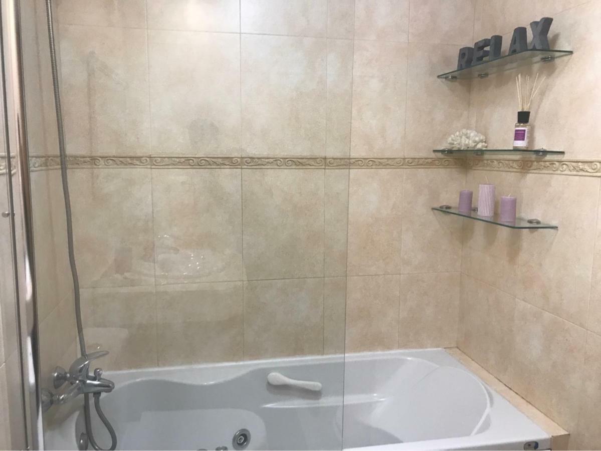 Paseo Maritimo Antonio Banderas Appartement *
